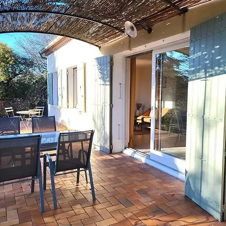 Maison Avec Piscine Chauffee, Centre Village Saint-Saturnin-d'Apt Exterior foto